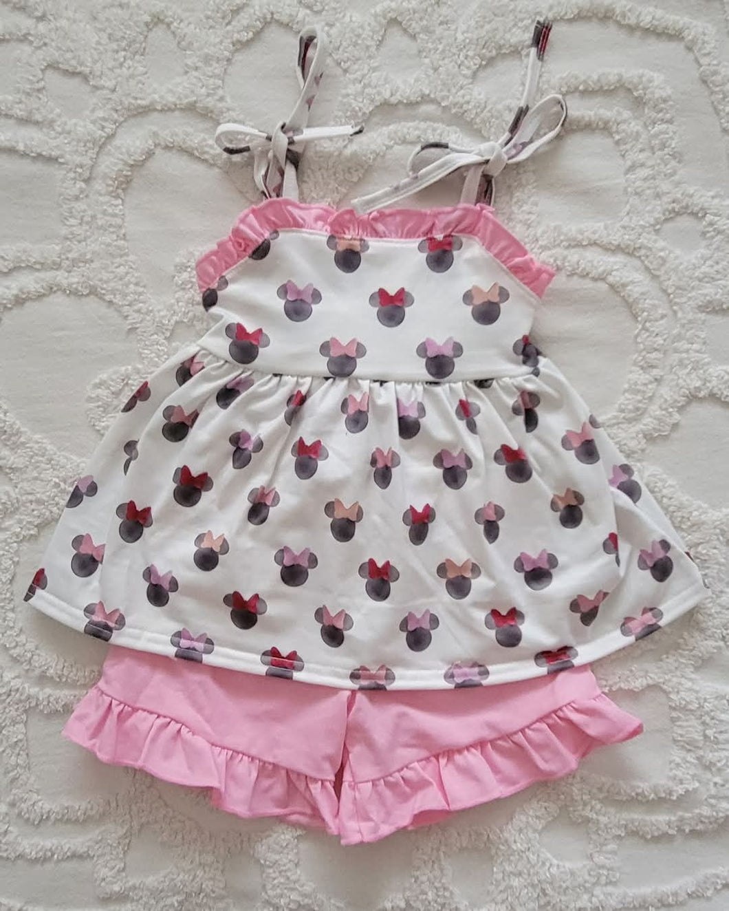Watercolor mouse ears girl short set (Preorder ETA June)