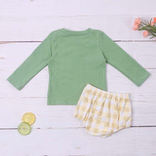 Load image into Gallery viewer, Wildflower Khaki and olive diaper set
