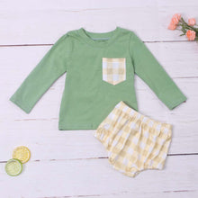 Load image into Gallery viewer, Wildflower Khaki and olive diaper set
